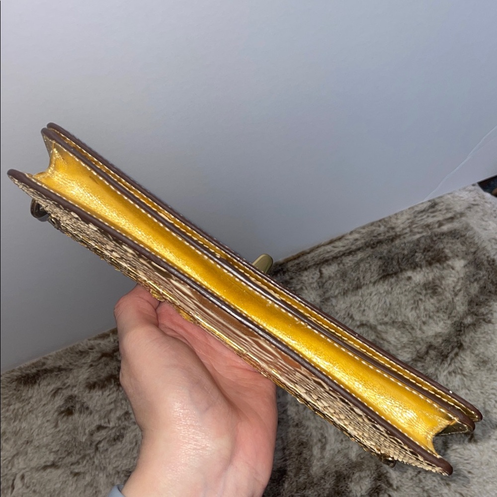 Coach ‘Bonnie’ 65th Anniversary Legacy Clutch - Picture 3 of 15